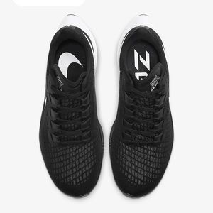 *NEW* Nike Air Zoom Pegasus 37 Running Shoe